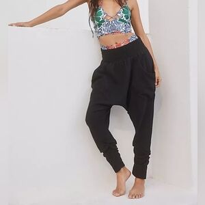 Free People Harem Pants with Ruched Legs, Women's size medium, black